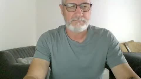 Snapshot of neckdown12 chatting on 02.21.26 neckdown12 online show from 02.21.26