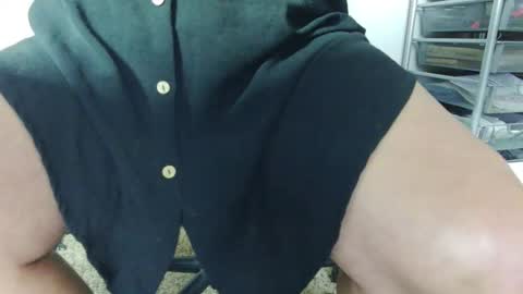 Snapshot of need_some_lovins chatting on 03.28.26 need_some_lovins online show from 03.28.26