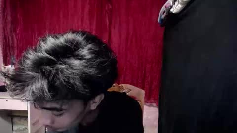 neil_asian69 online show from 01.11.26