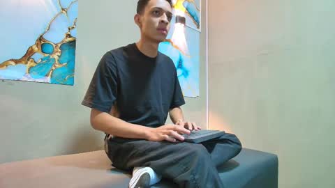 NEITHAN online show from 10.20.25