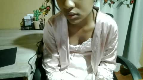 Snapshot of nelia_84 chatting on 06.17.26 nelia_84 online show from 06.17.26