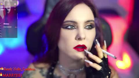    online show from 11.04.25