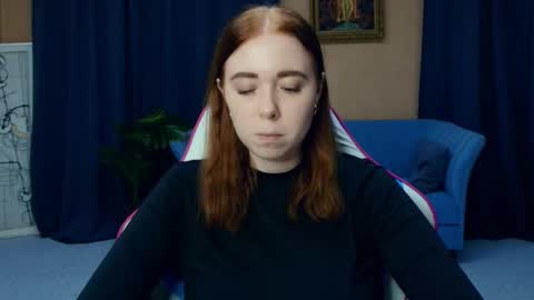 Snapshot of nelliemathers chatting on 04.18.26 Nelli online show from 04.18.26