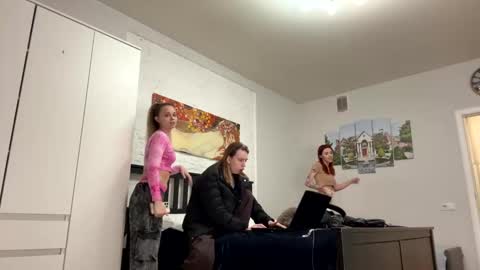 Snapshot of nelly_yy chatting on 02.08.25 nelly_yy online show from 02.08.25