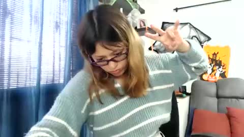 Star  online show from 10.15.25