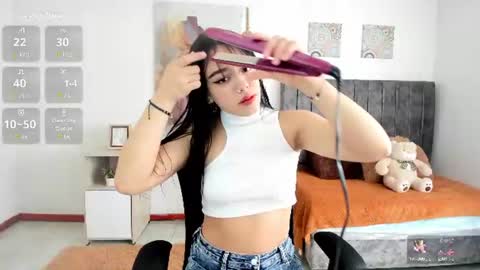 Snapshot of nenitaa_ chatting on 06.12.26 nenitaa_ online show from 06.12.26