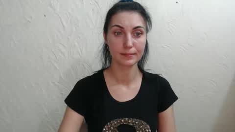 Nensy online show from 12.13.24