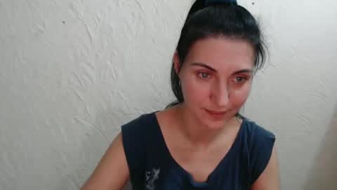 Nensy online show from 12.14.24