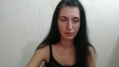 Nensy online show from 10.14.25