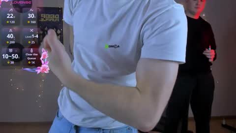 Snapshot of neo_raze_ chatting on 02.19.26 neo_raze_ online show from 02.19.26