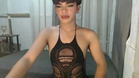 neomi online show from 09.28.25