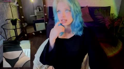 Snapshot of neondollxx chatting on 05.24.26 Monica online show from 05.24.26
