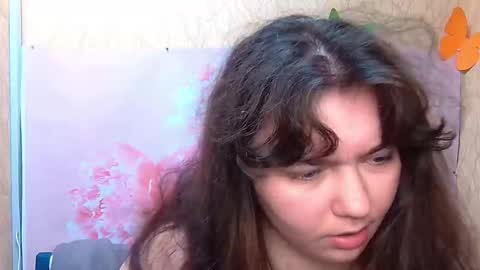 Snapshot of neonilalisova chatting on 09.26.25 NeonilaLisova online show from 09.26.25
