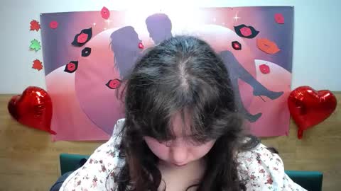 Snapshot of neonilalisova chatting on 10.07.25 NeonilaLisova online show from 10.07.25