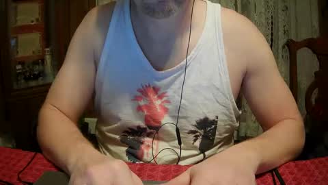 Snapshot of neotee3 chatting on 01.04.25 Neotee online show from 01.04.25