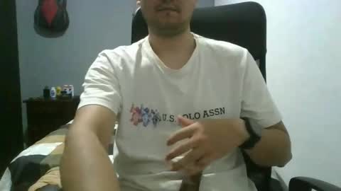 Snapshot of nerdxxx94 chatting on 04.21.26 MrBull online show from 04.21.26