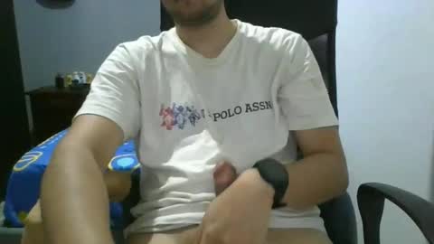 Snapshot of nerdxxx94 chatting on 05.13.26 MrBull online show from 05.13.26