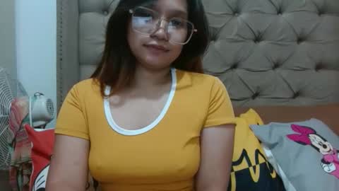 nerdysweetpinay online show from 11.12.25