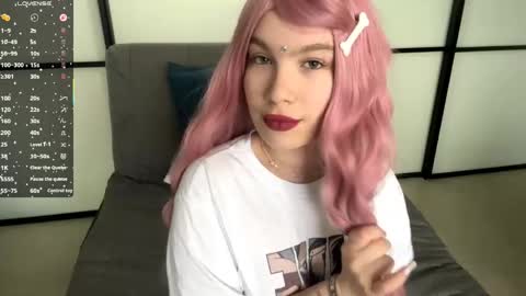 Lori online show from 04.11.26