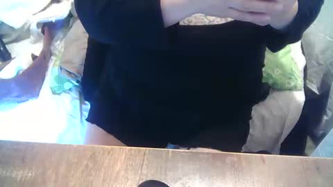 Snapshot of neslihan35 chatting on 01.23.25 neslihan online show from 01.23.25