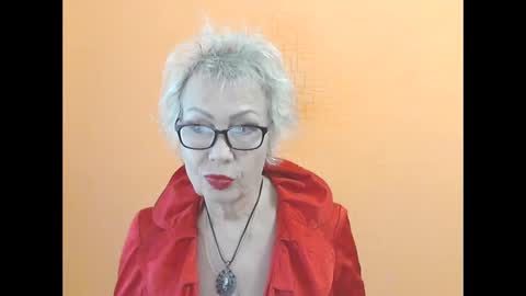 Snapshot of nessyjenixs chatting on 10.18.25 NessyJenixs online show from 10.18.25