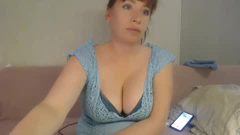 nettie789 online show from 10.16.25