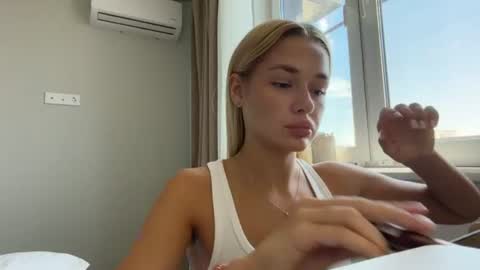 Snapshot of nevadasummey chatting on 07.14.26 Kate online show from 07.14.26