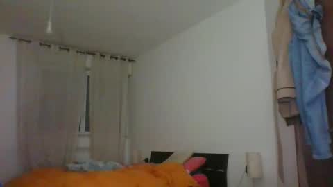 Snapshot of nevenerabis chatting on 12.23.24 nevenerabis online show from 12.23.24