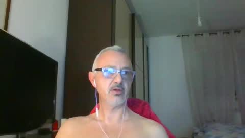 Snapshot of nevenerabis chatting on 01.17.25 nevenerabis online show from 01.17.25