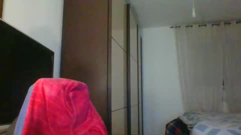 Snapshot of nevenerabis chatting on 01.25.25 nevenerabis online show from 01.25.25