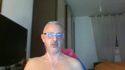 Snapshot of nevenerabis chatting on 02.17.25 nevenerabis online show from 02.17.25