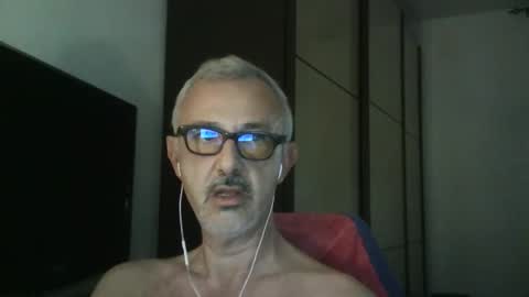 Snapshot of nevenerabis chatting on 10.07.25 nevenerabis online show from 10.07.25