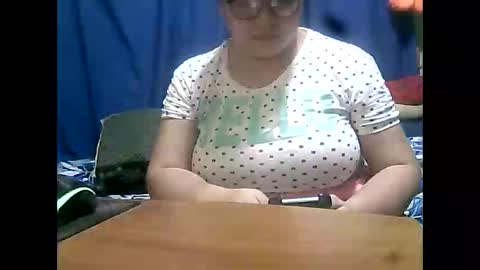 Snapshot of new_taboo_fetishqueen chatting on 10.16.25 mariapaula online show from 10.16.25