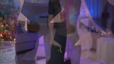 newchloe18 online show from 11.15.25