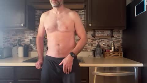 newguy_097 online show from 11.26.25