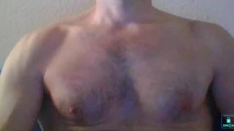 Snapshot of newtyguy90 chatting on 03.12.25 newtyguy90 online show from 03.12.25