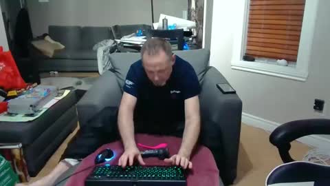 Snapshot of newvvorld chatting on 02.19.25 NewWorld online show from 02.19.25