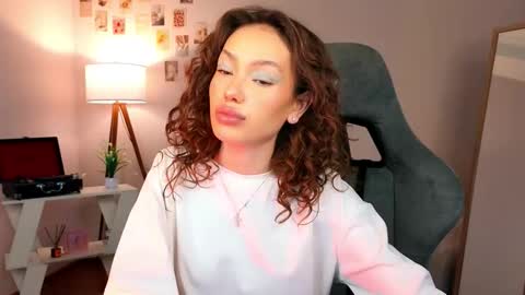 Snapshot of nexorine chatting on 02.13.26 Lilly online show from 02.13.26