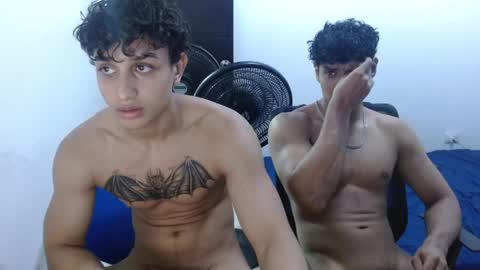 Snapshot of ney_quiroz chatting on 04.29.26 ney hotman online show from 04.29.26