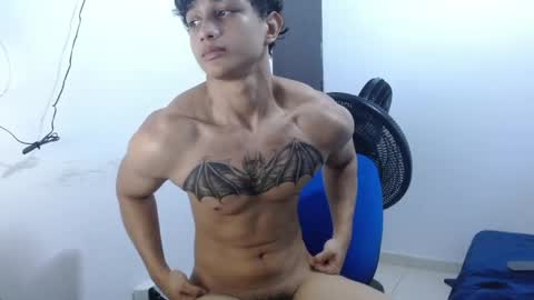 Snapshot of ney_quiroz chatting on 04.30.26 ney hotman online show from 04.30.26