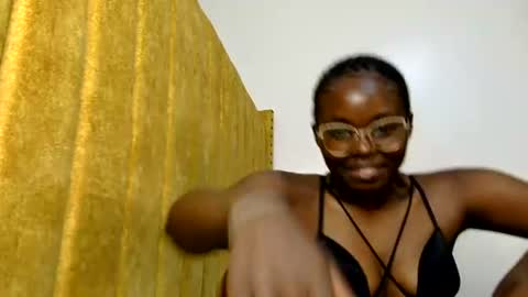 Snapshot of neyla_baby chatting on 08.05.26 Neyla online show from 08.05.26