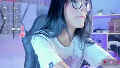 Snapshot of nezukoo_1 chatting on 06.19.26 nezukoo_1 online show from 06.19.26