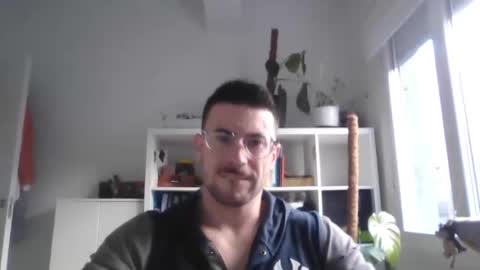 Snapshot of nghtyteacher chatting on 12.17.25 nghtyteacher online show from 12.17.25