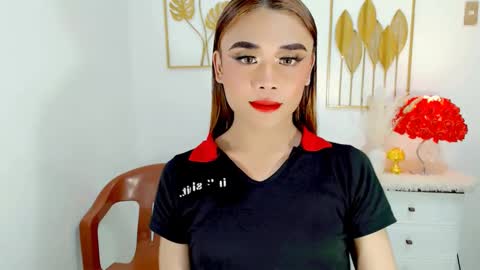 hottie nicole online show from 02.21.25