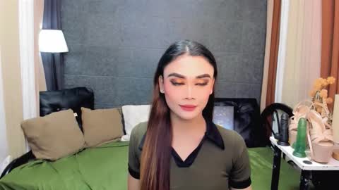 hottie nicole online show from 09.22.25