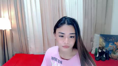 hottie nicole online show from 12.17.25