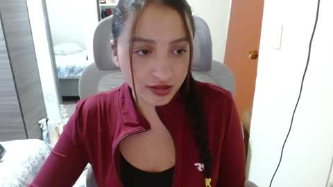 Snapshot of nia_cop chatting on 01.07.26 Dani online show from 01.07.26
