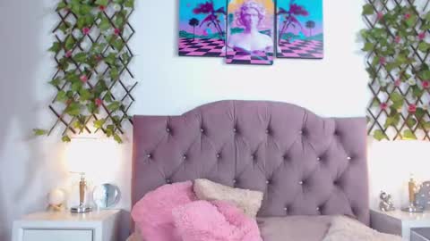 Snapshot of niabussethxxx chatting on 02.22.25 niabussethxxx online show from 02.22.25