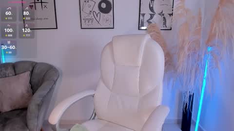 Nia online show from 11.26.25