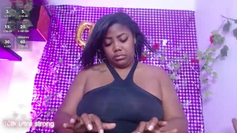 Snapshot of niawk_ chatting on 01.08.26 Niawk online show from 01.08.26